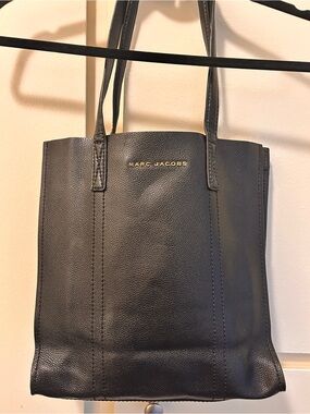 Marc Jacobs Black Pebbled Leather Vertical Tote with Gold Logo